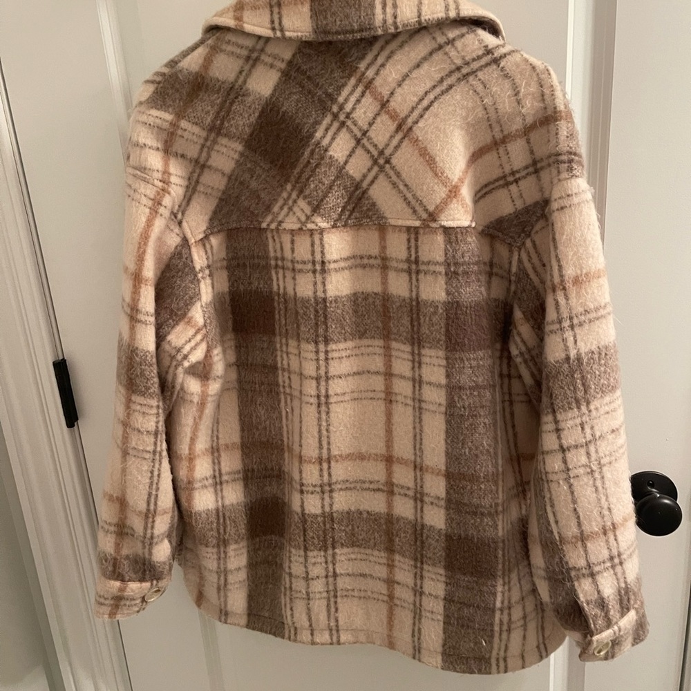 Zara shacket tan and brown - Picture 3 of 3